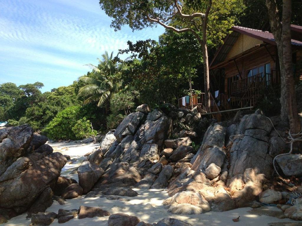 Lipe Sunset Beach Resort Экстерьер фото