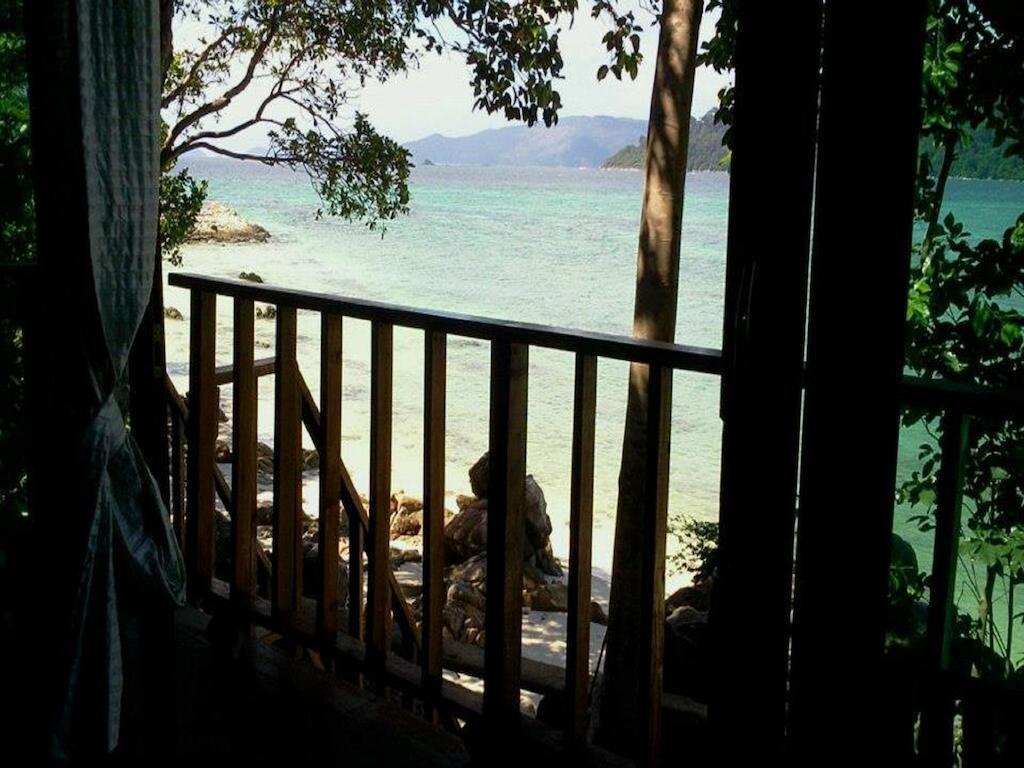 Lipe Sunset Beach Resort Экстерьер фото